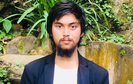 गणेश अधिकारी